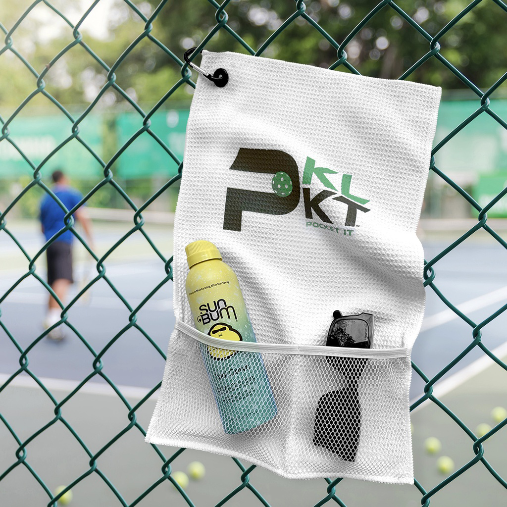 The Magnet Group White Pickle Pocket Waffle Towel