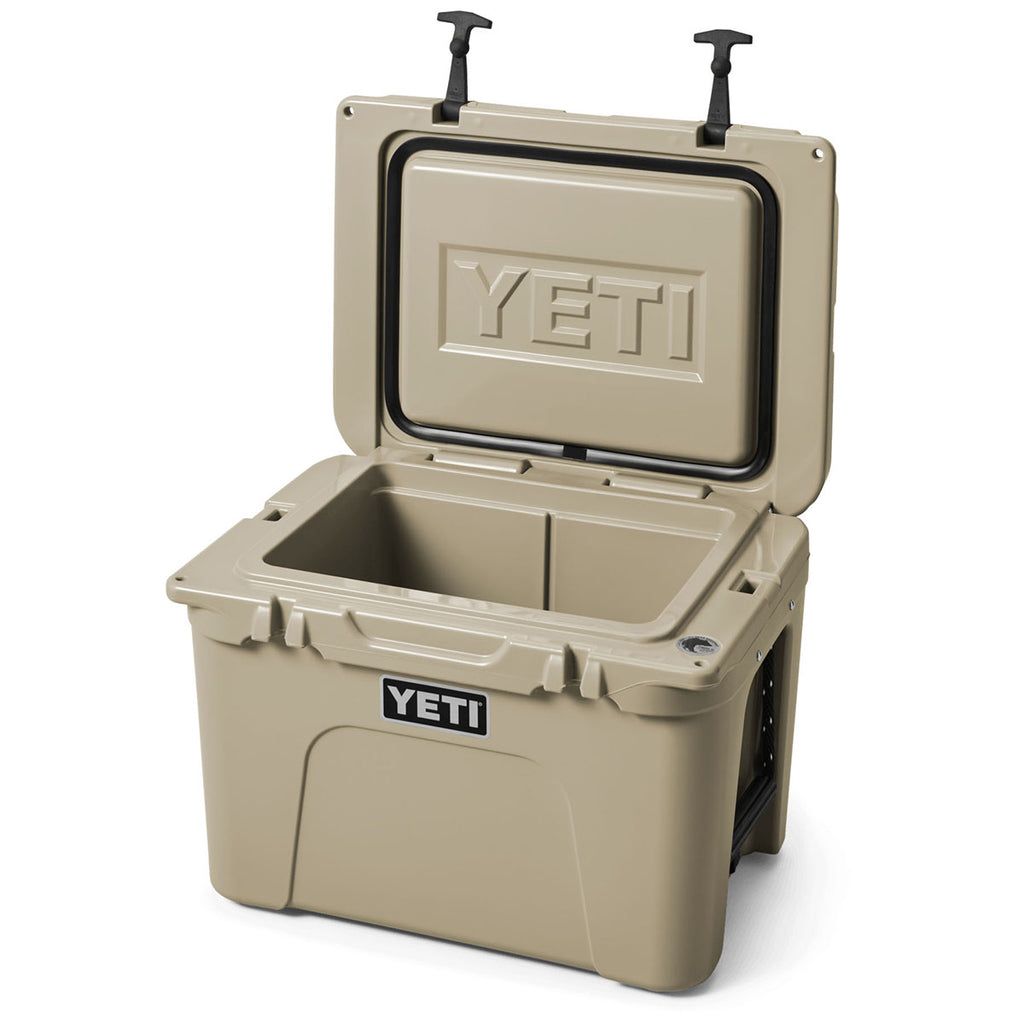 YETI Tan Tundra 35 Hard Cooler