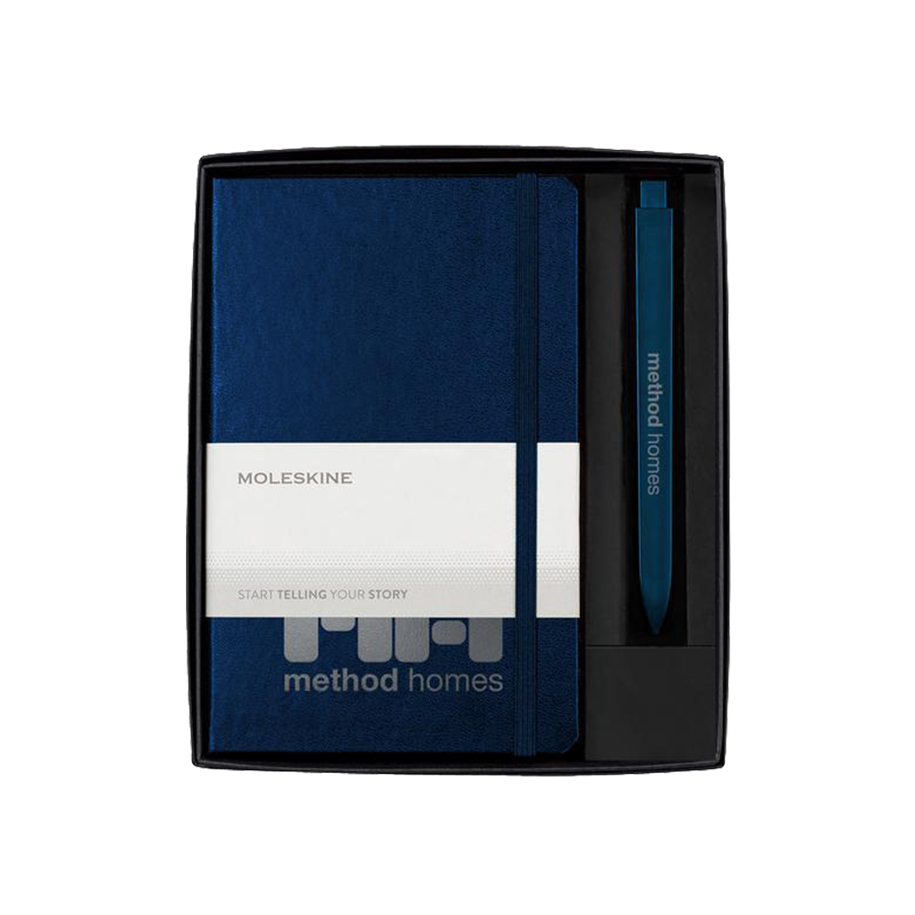 Moleskine Navy Blue/Sapphire Medium Notebook and GO Pen Gift Set